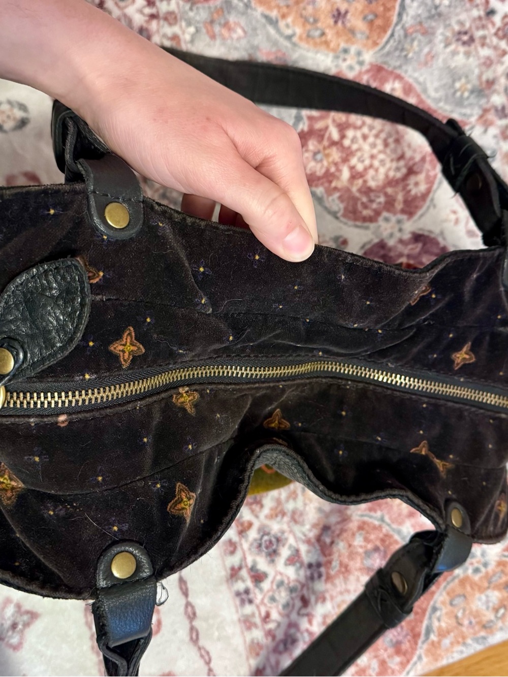 Lucky Brand Black Leather Shoulder Bag with Purple and Yellow Pattern - Picture 6 of 8